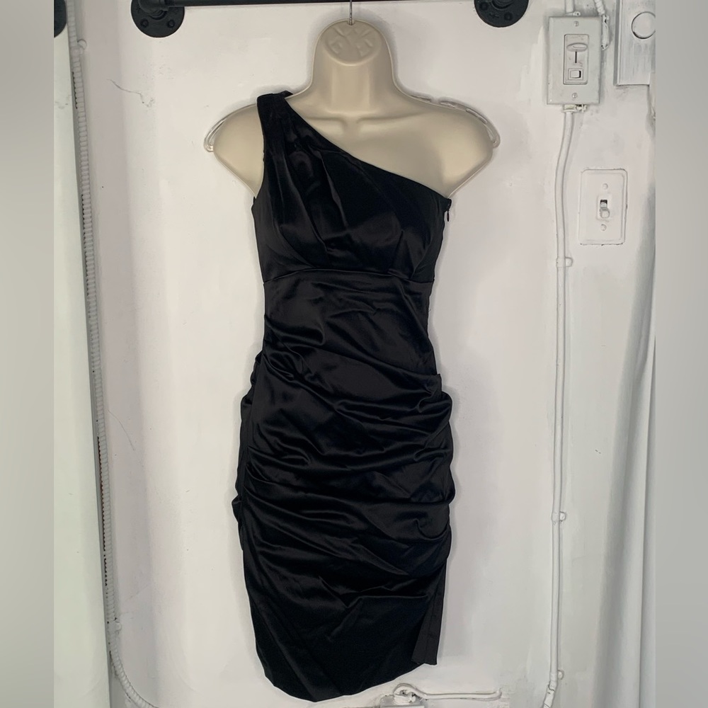 Nicole Miller black one shoulder strap dress
